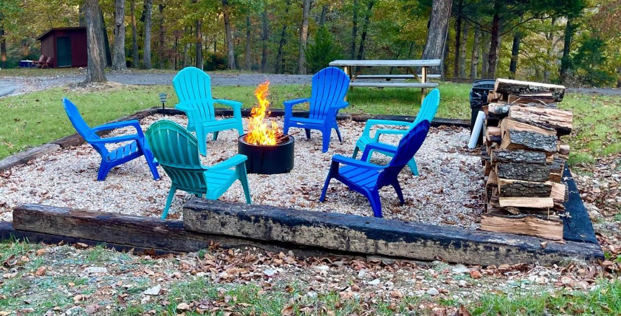 Secluded 2 Story Cabin Pool Wifi Smart Tvs Юрика Спрингс Экстерьер фото